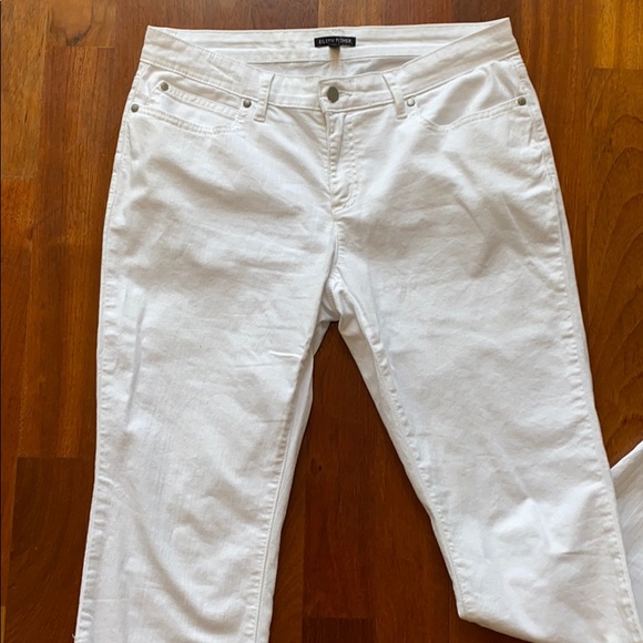 Eileen Fisher White Organic Cotton Jeans, Size 10 - Picture 8 of 11